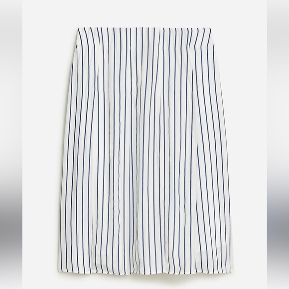 NWT! J.Crew Pleated skirt in striped crepe de chine. Item CA735. Size 2 - Picture 1 of 4